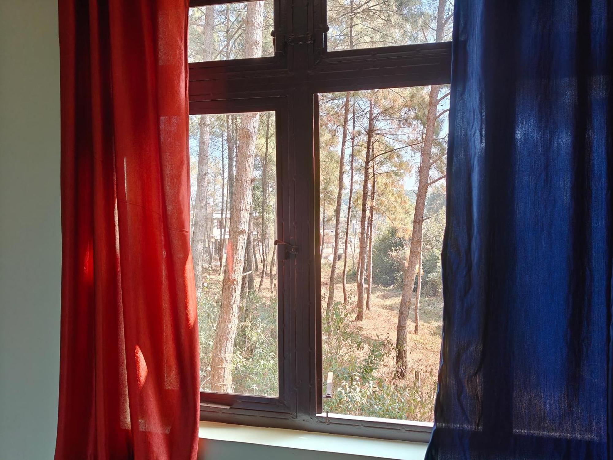 Xtsy Travellers Hostel Shillong Room photo